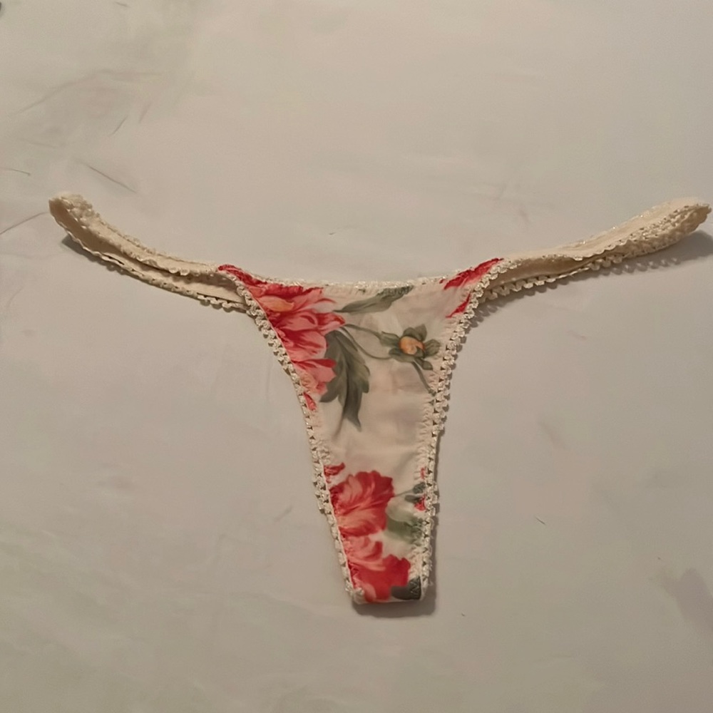 On Gossamer v string thong